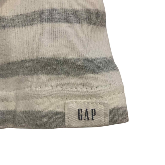 Gap Yoda Pajama Set. White With Gray Stripes An Adorable Baby Yoda Sz 2T - Picture 4 of 10